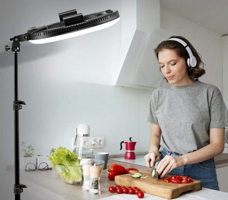 استفاده از رینگ لایت برای ساخت ویدئو های آنلاین