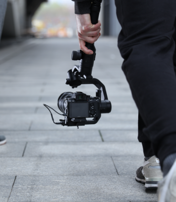 مقایسه ی استابلایزر Zhiyun Crane 3 و DJI Ronin S